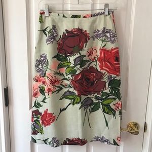 Beautiful Linen Pencil Skirt With Floral Prints
